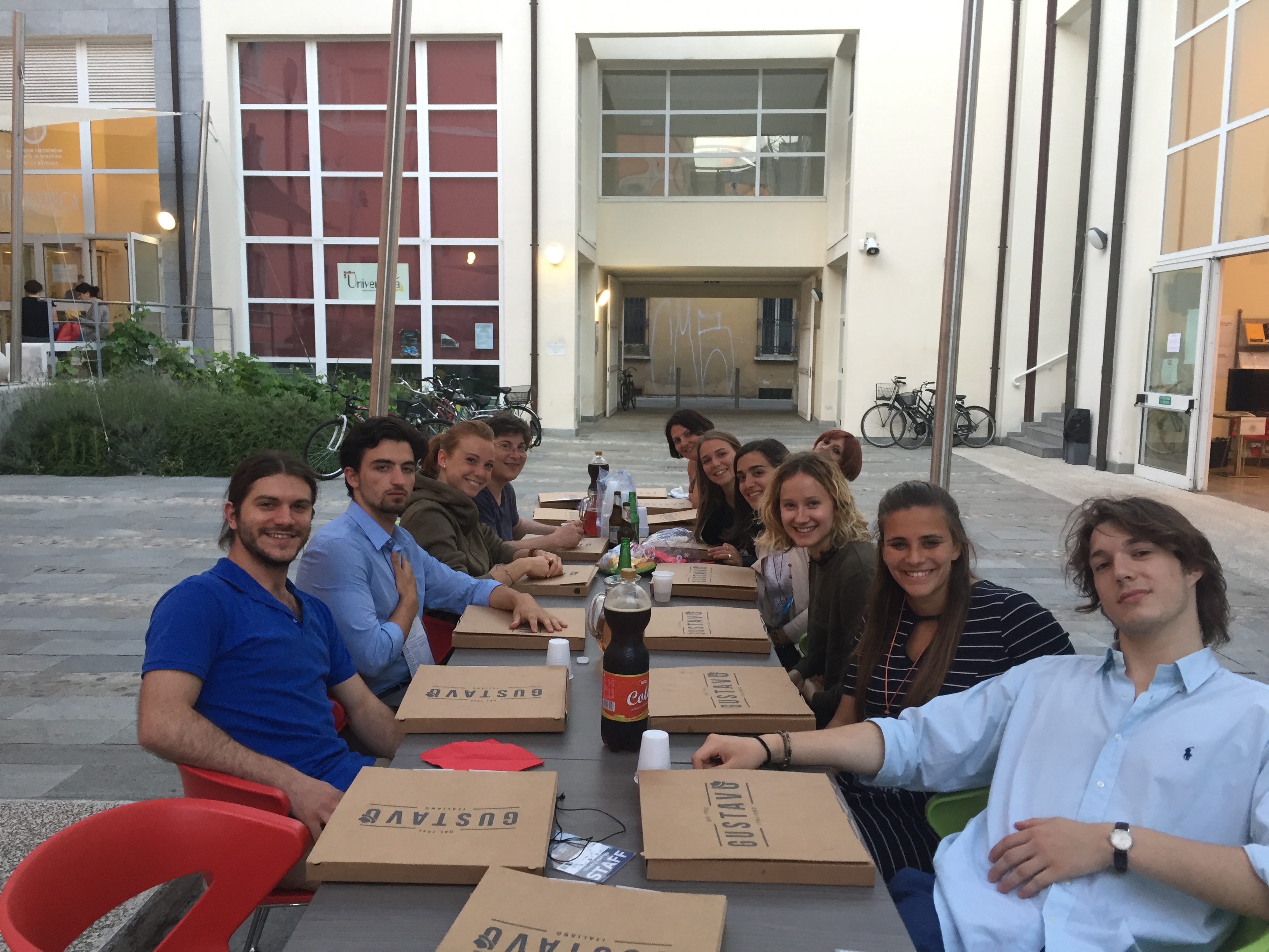 pizzata di gruppo
